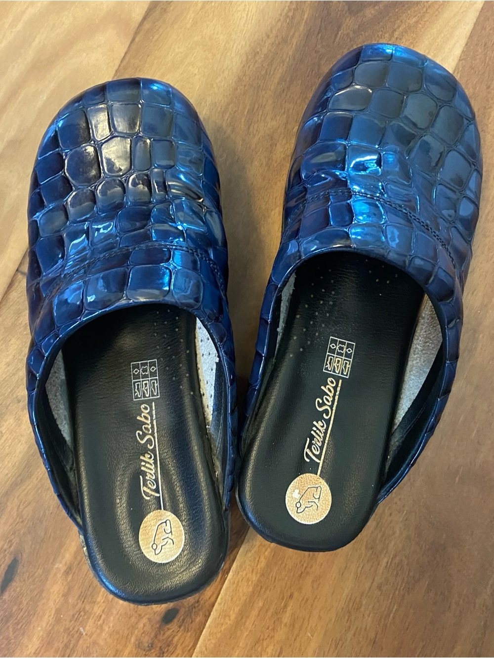 Navy Croc-Embossed Clogs